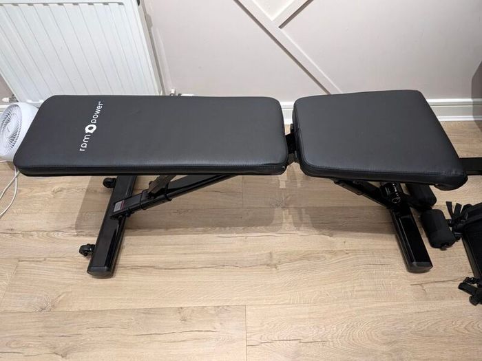 Bench, Barbell Stand, Ez Curl, Olympic plates