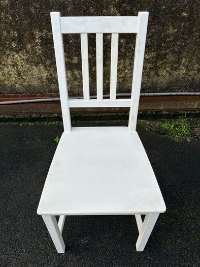 Kitchen table and 4 chairs