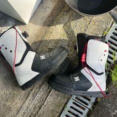 snowboard boots