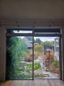 Sliding Doors x2