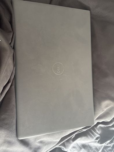 Dell Desktop 12th Gen Intel(R) Core (TM) i3 - 1215U