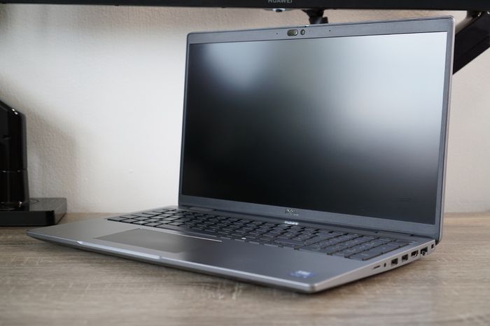 Dell Latitude 5550 | Core Ultra 5 125U | 16GB DDR5 | Basic Support 2028