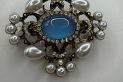 brooche