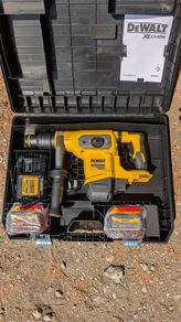 DeWalt 54v SDS-Max Hammer Drill 2 x 6Ah Kit - New