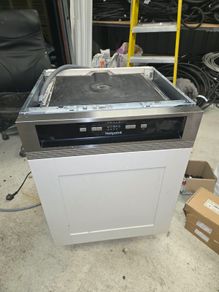 semi integrated dishwasher