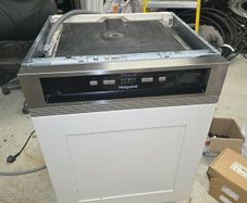 semi integrated dishwasher
