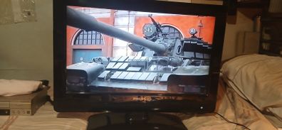 Philips LCD TV, With Digital Crystal Clear. (Works Absolutely Perfectly)