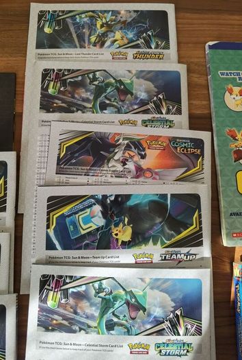 Pokemon Manga & Collectors Albums
