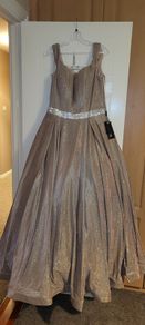 Debs dress never worn