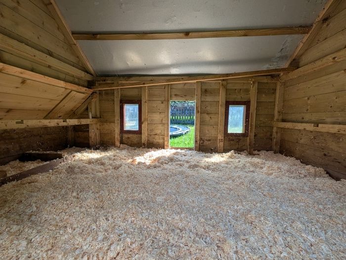 Hen Hutch