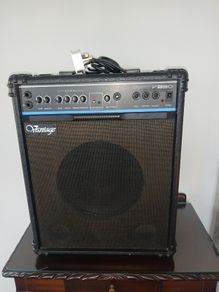 Bass guitar amplifier Vantage VB30
