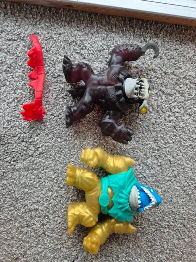 Goo Jit Zu Squishy Toy
