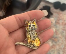 brooch