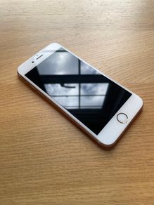 Apple iPhone 6S (Rose Gold)