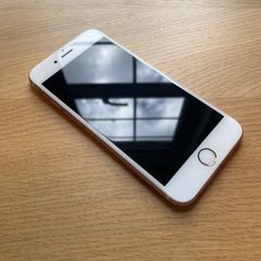 Apple iPhone 6S (Rose Gold)