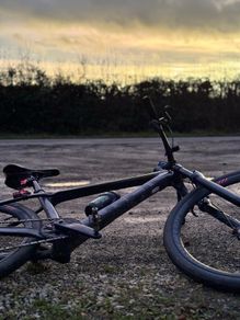 Trek ProCaliber 9.5 frame plus completed different parts