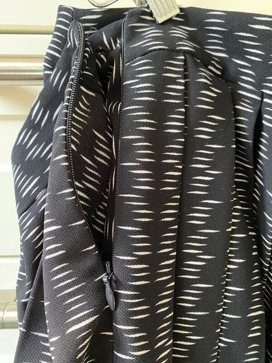 Ladies Skirt Size 14