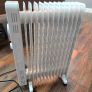 Oil Filled Electric Radiator. Image 4