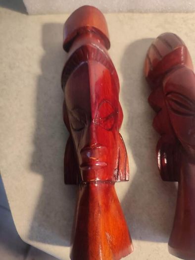 2x wooden sculptures, vintage hand carved wood busts of Fijian man and woman