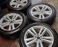 20" Audi wheels