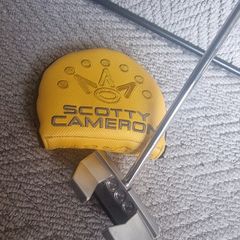 Scotty Cameron 5.5s Center shaft