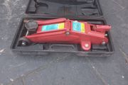 car jack