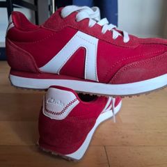 Clarks trainers