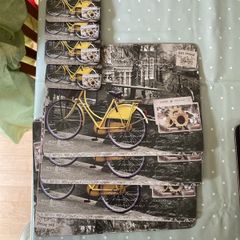 4 Place Mats and Coasters