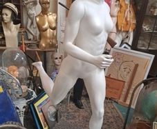 Running Female Mannequin