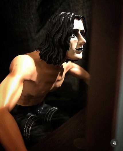 The Crow Diorama 2002