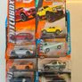 Hundreds of Matchbox & Hotwheels Cars Image 5