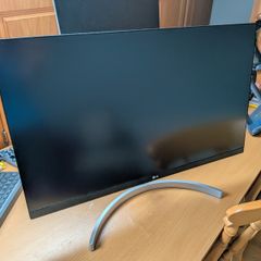 LG 4K 27" Monitor