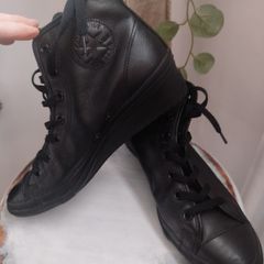 Converse Chuck taylor wedge boots size 7
