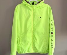 Tommy Hilfiger Neon Lime Hooded Windbreaker Jacket NWT Logo Sleeve Lightweight Coat