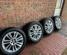 19" Jaguar F Pace Portfolio Alloys/Tires