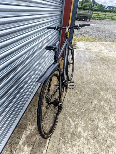 Giant Escape R1 Hybrid Bike