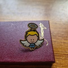 Vintage Little Blond Haired Angel Boy Pin