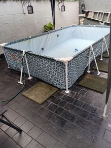 swimming pool perfect condition