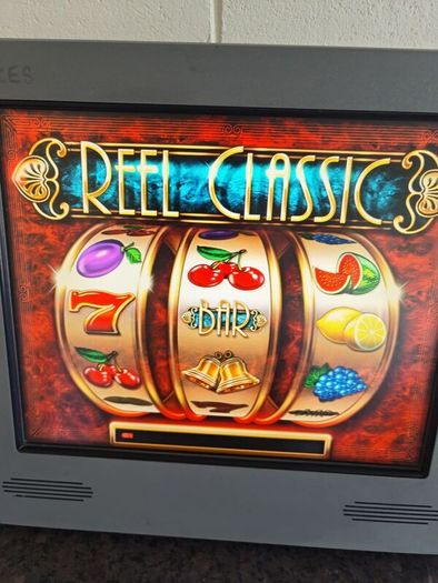 slot machine with 17 different games