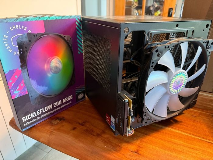 PC case and coolers for mini itx build