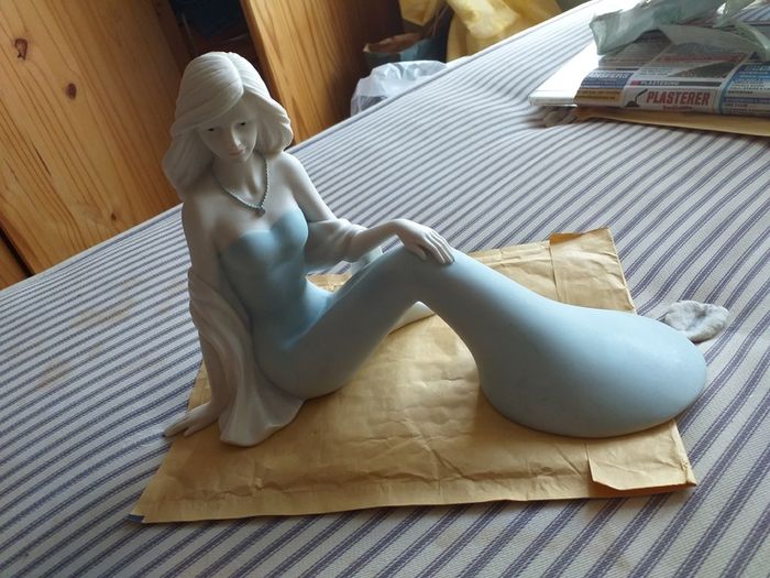 Leonardo Collectable. For FRIENDS.