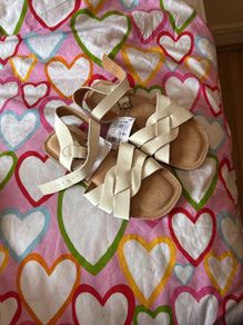 Kids sandals