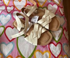 Kids sandals