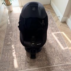Maxi Cosi Mica car seat x 2