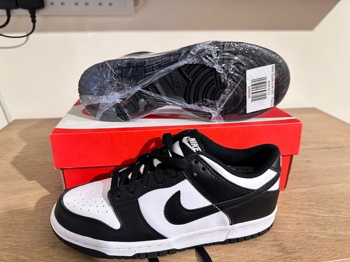 Nike Dunk Low GS Panda Black size 4