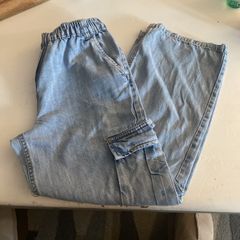 girls jeans age 11-12  (25inch waist)
