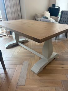 Solid Oak extendable dining table with Taupe legs