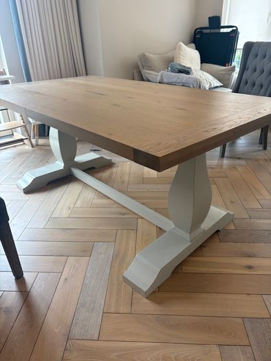 Solid Oak extendable dining table with Taupe legs