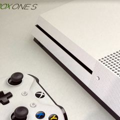 XBOX ONE S 1TB Disc Console Boxed - Like New - Huge Game Bundle