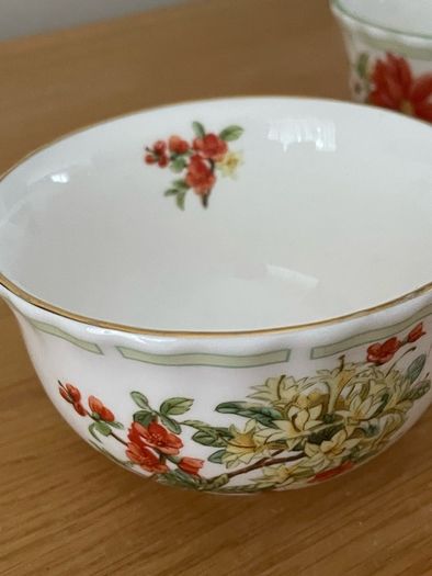 Royal Albert bowls